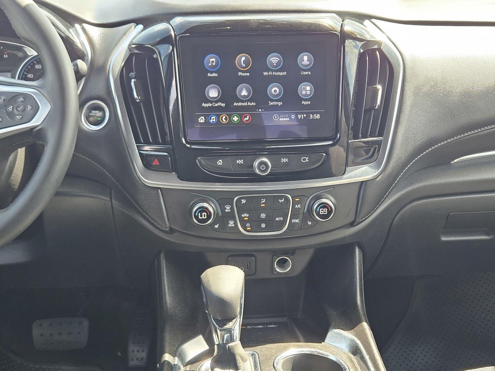 2023 Chevrolet Traverse LT Cloth