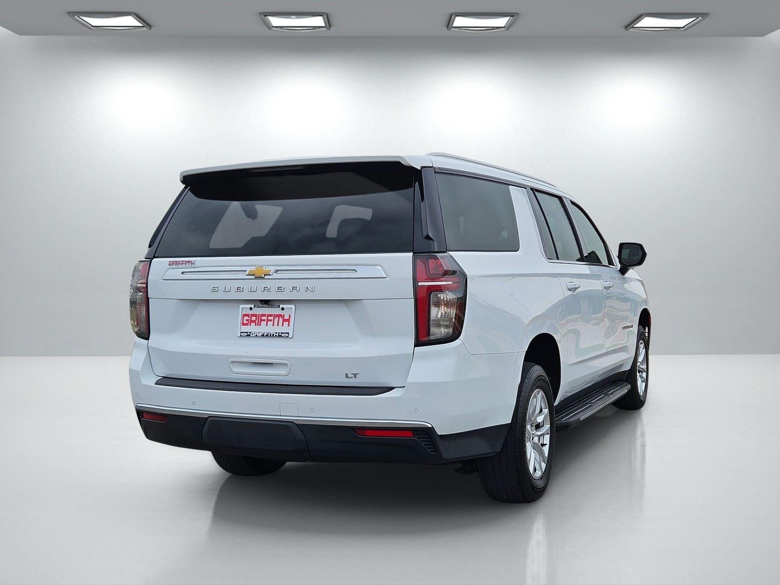 2022 Chevrolet Suburban LT