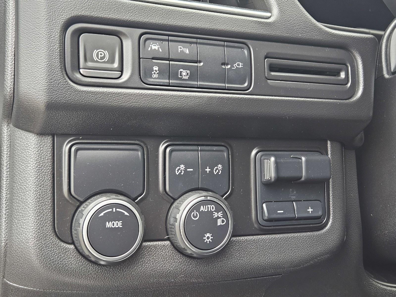 2022 Chevrolet Suburban RST