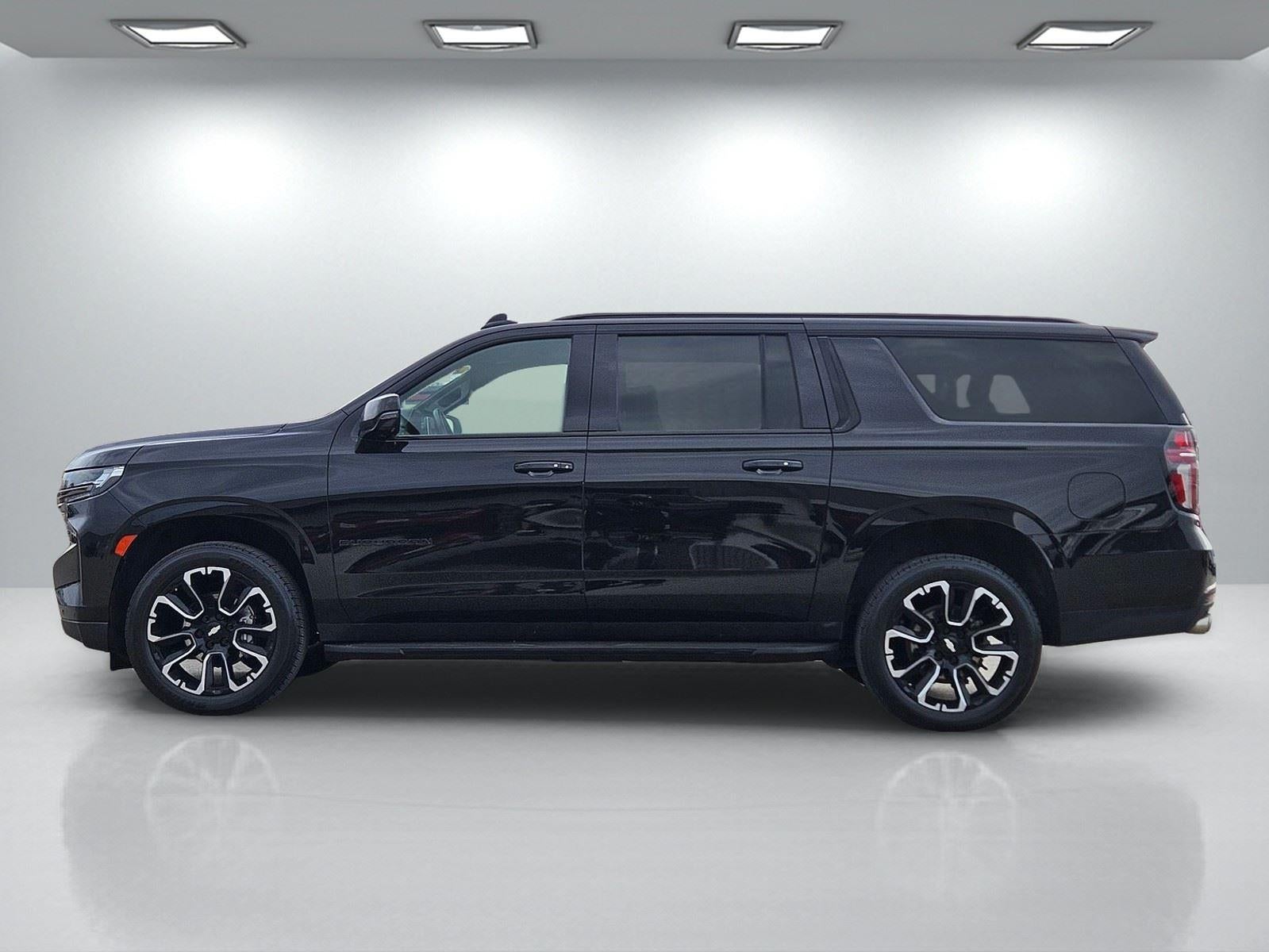 2022 Chevrolet Suburban RST