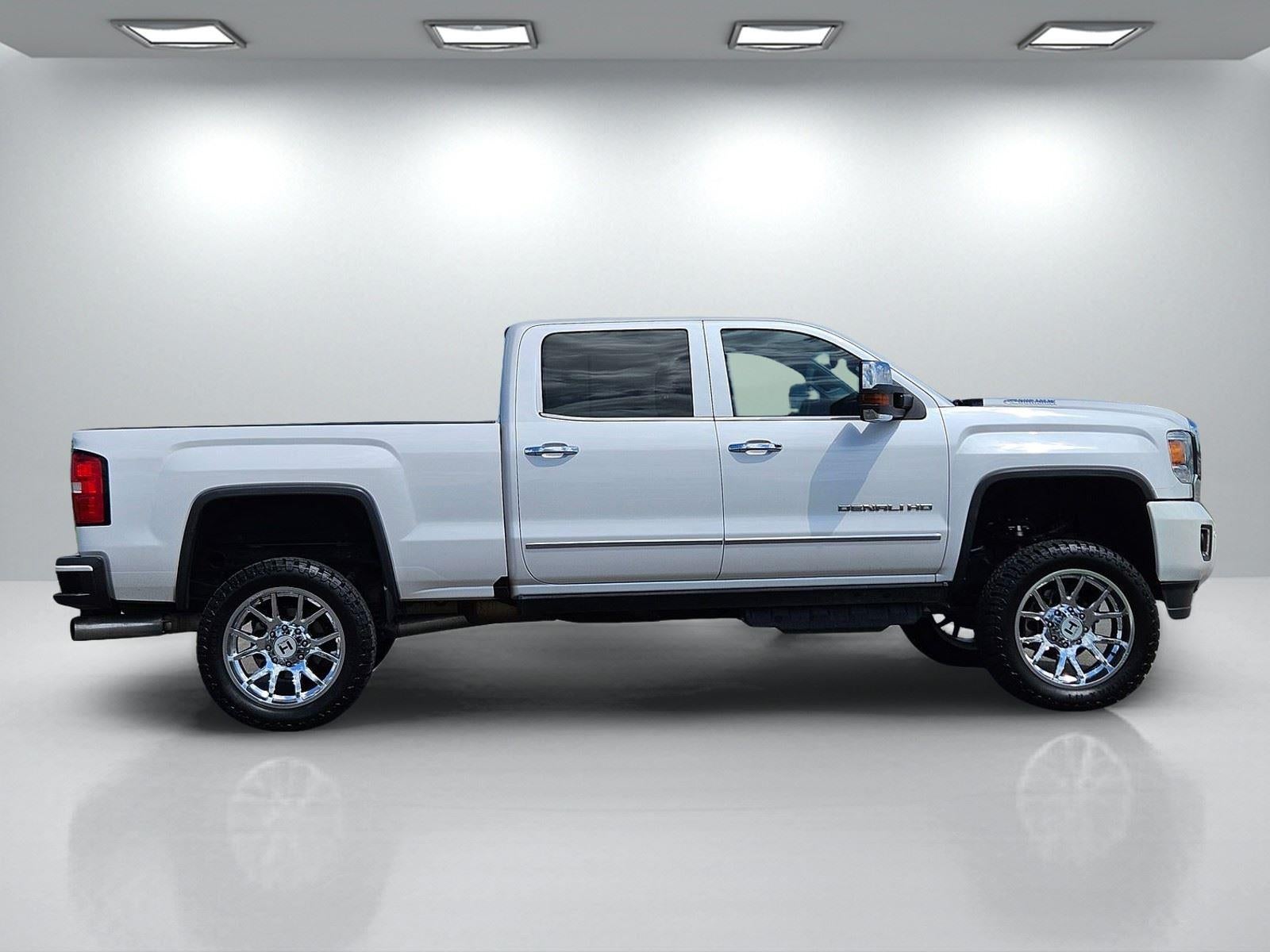 2018 GMC Sierra 2500HD Denali