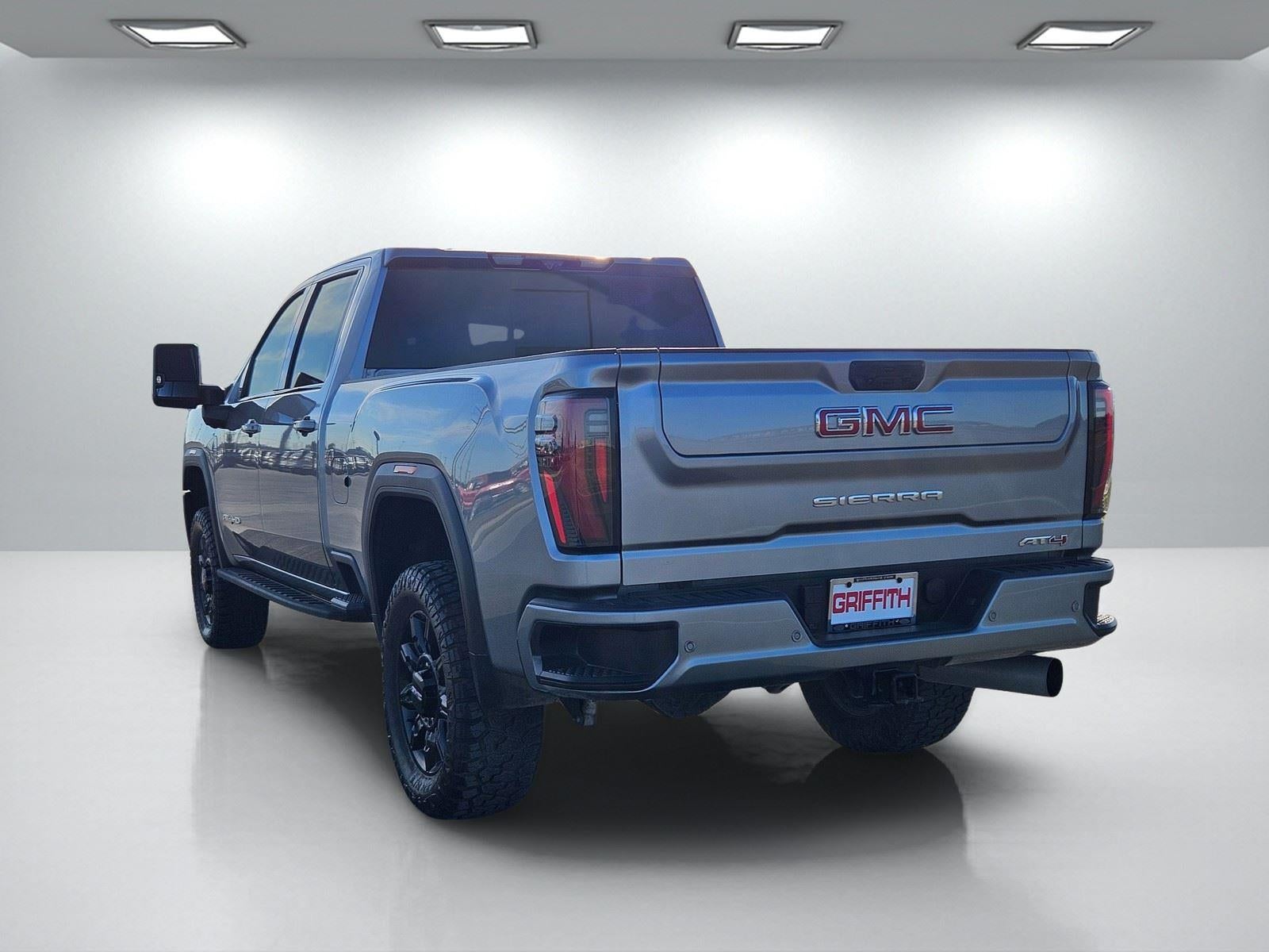 2025 GMC Sierra 2500HD AT4