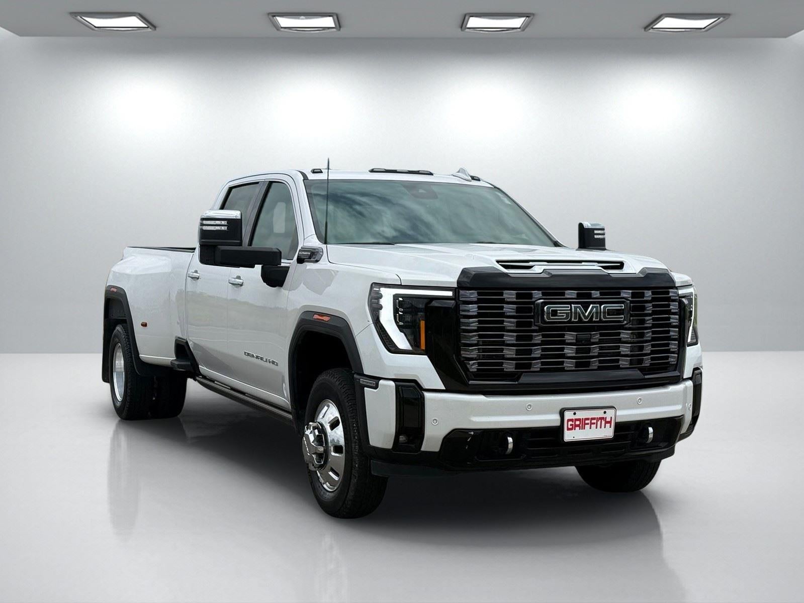 2025 GMC Sierra 3500HD Denali Ultimate