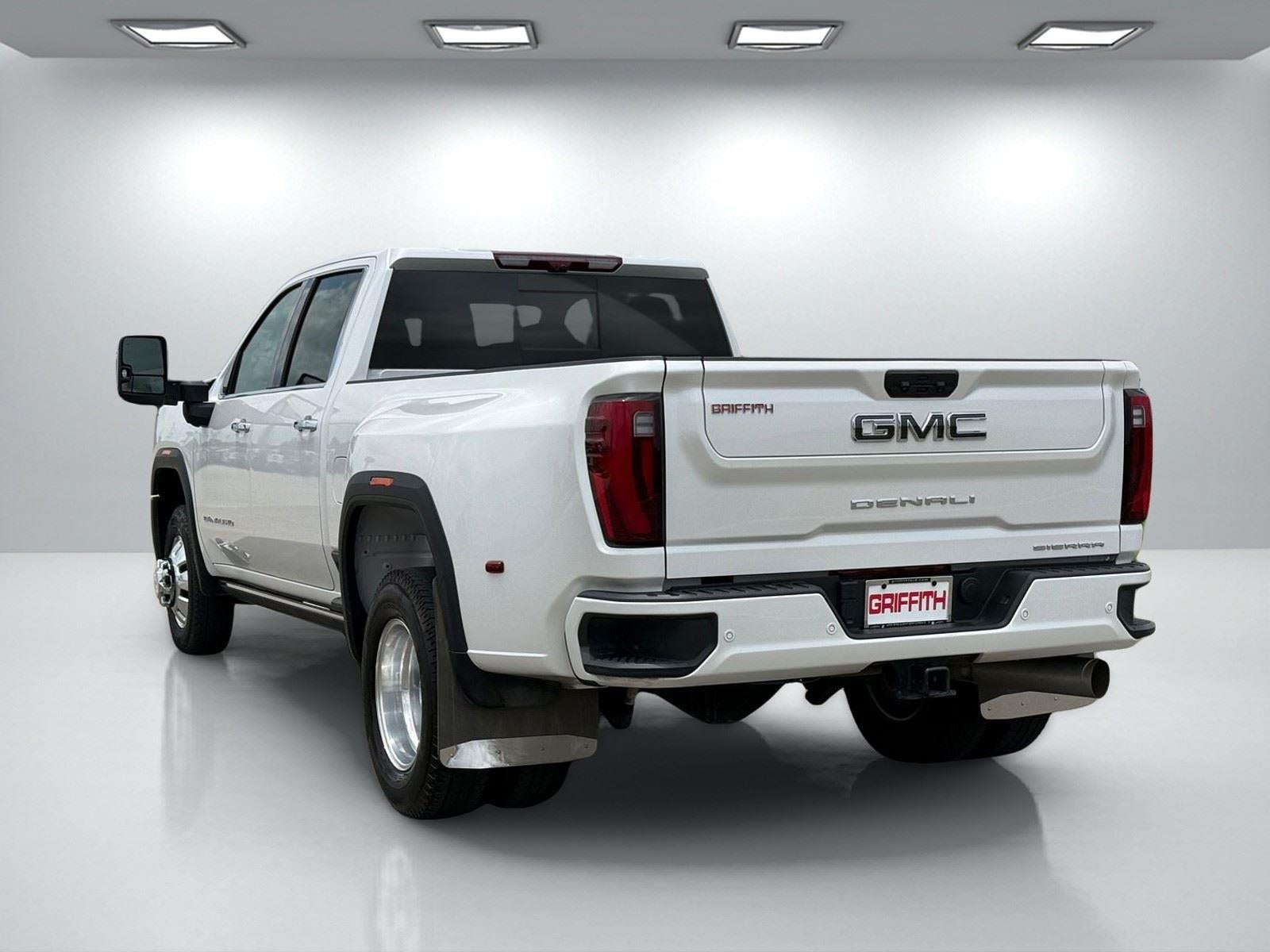 2025 GMC Sierra 3500HD Denali Ultimate