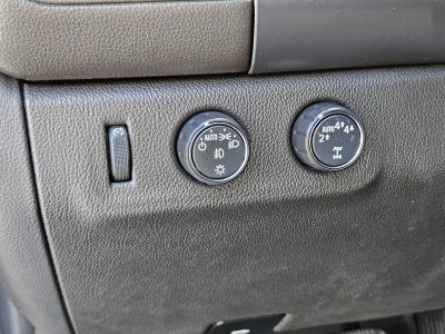 2022 GMC Canyon 4WD AT4 w/Leather