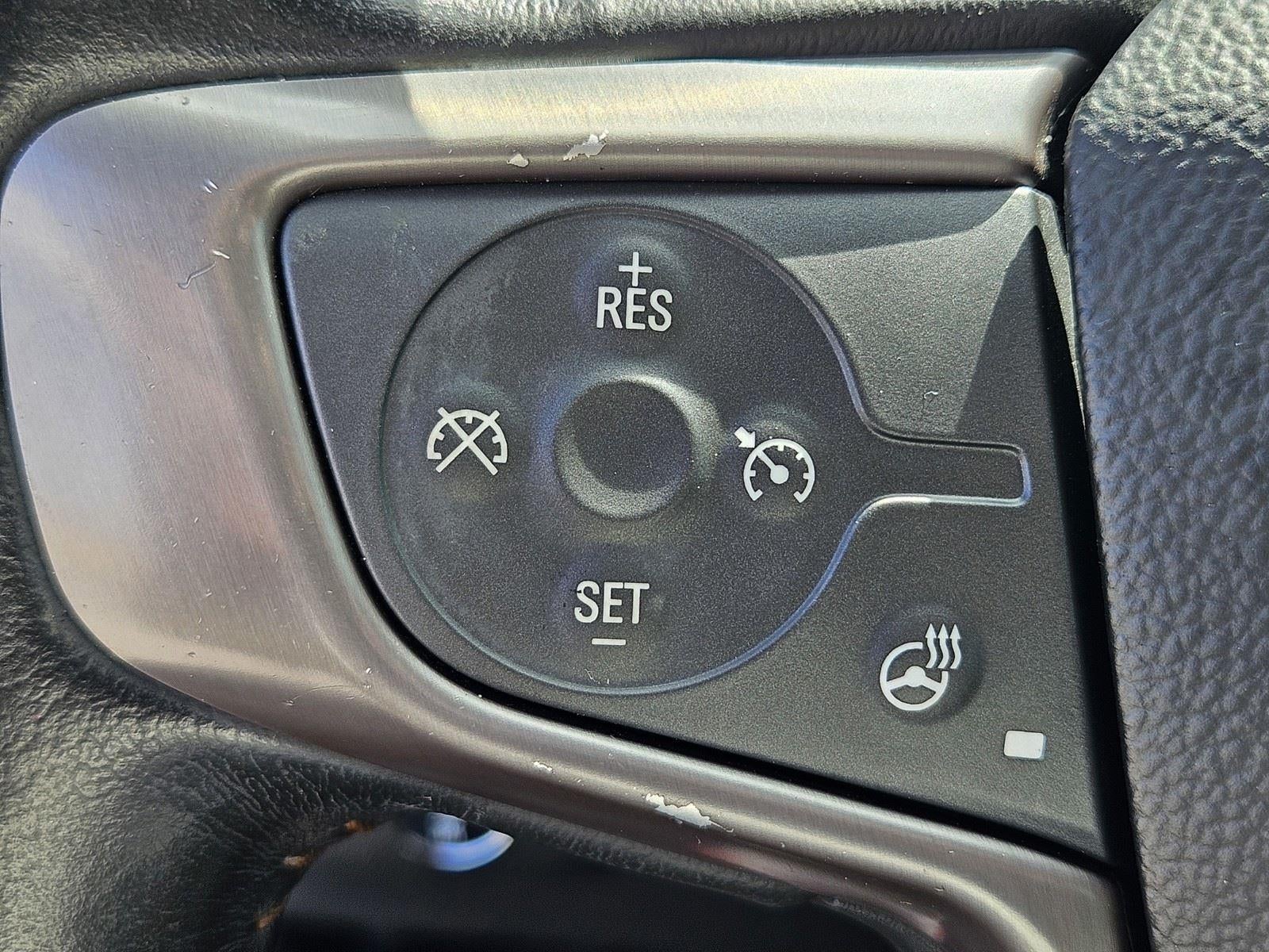 2022 GMC Canyon 4WD AT4 w/Leather