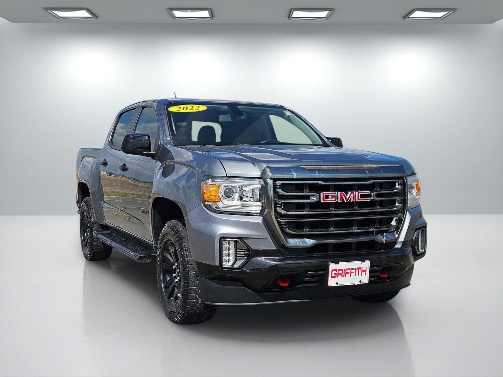 2022 GMC Canyon 4WD AT4 w/Leather