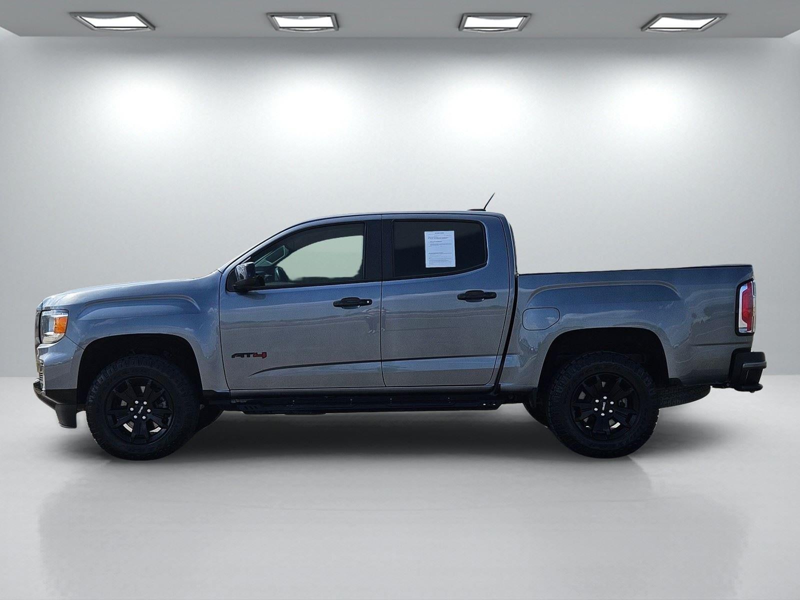 2022 GMC Canyon 4WD AT4 w/Leather