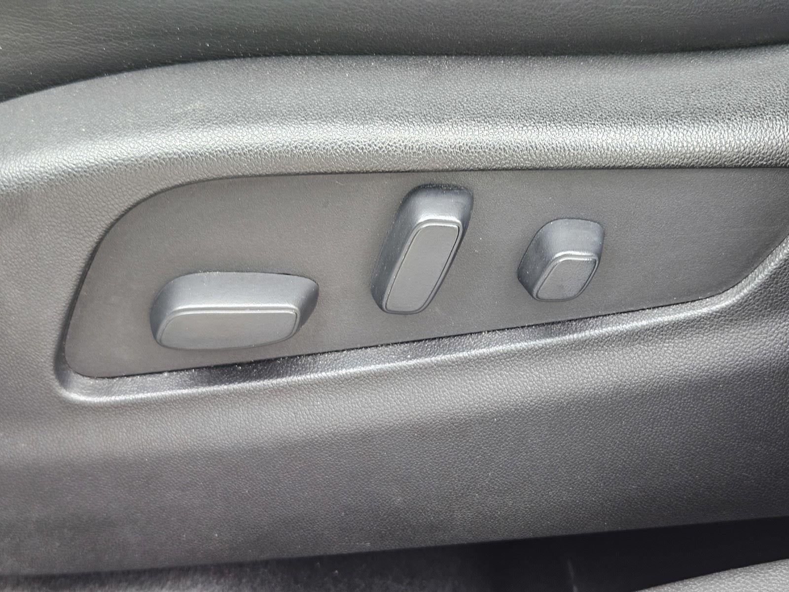 2020 Cadillac XT4 AWD Premium Luxury