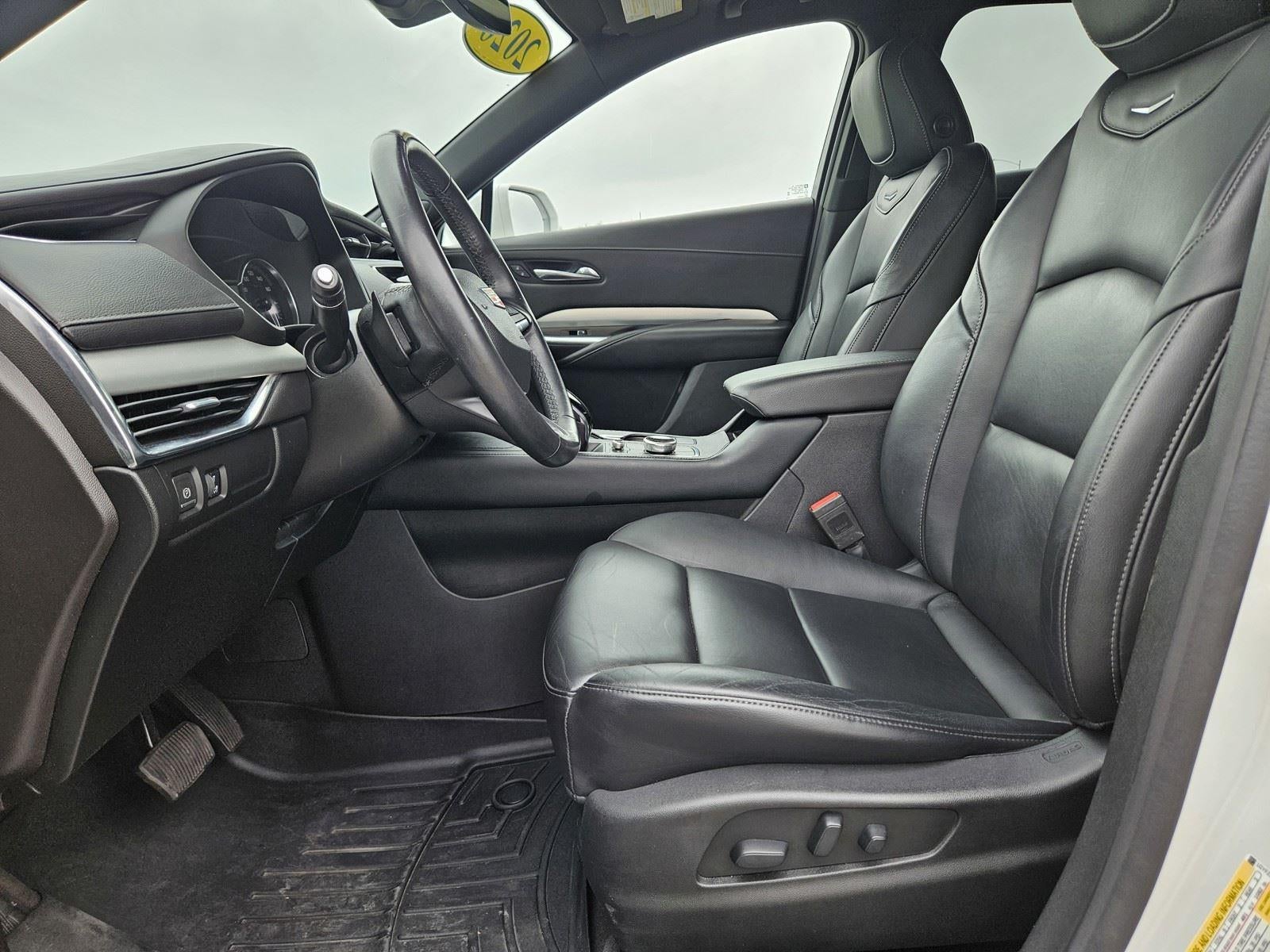 2020 Cadillac XT4 AWD Premium Luxury