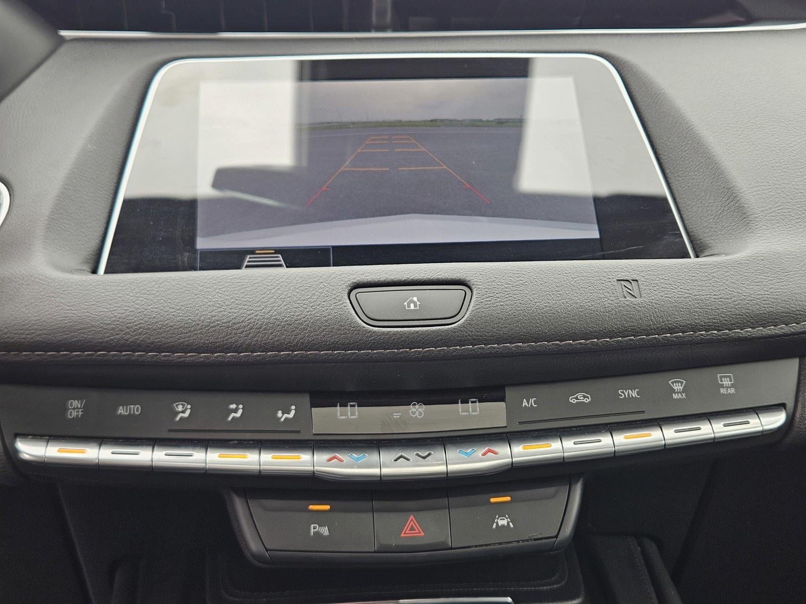 2020 Cadillac XT4 AWD Premium Luxury