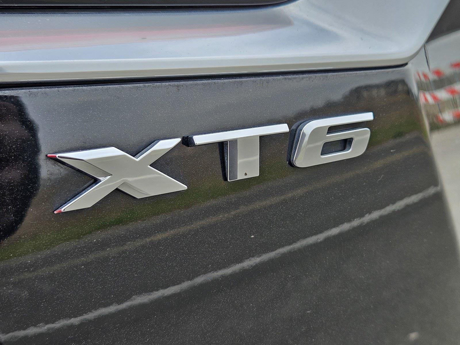 2022 Cadillac XT6 Premium Luxury