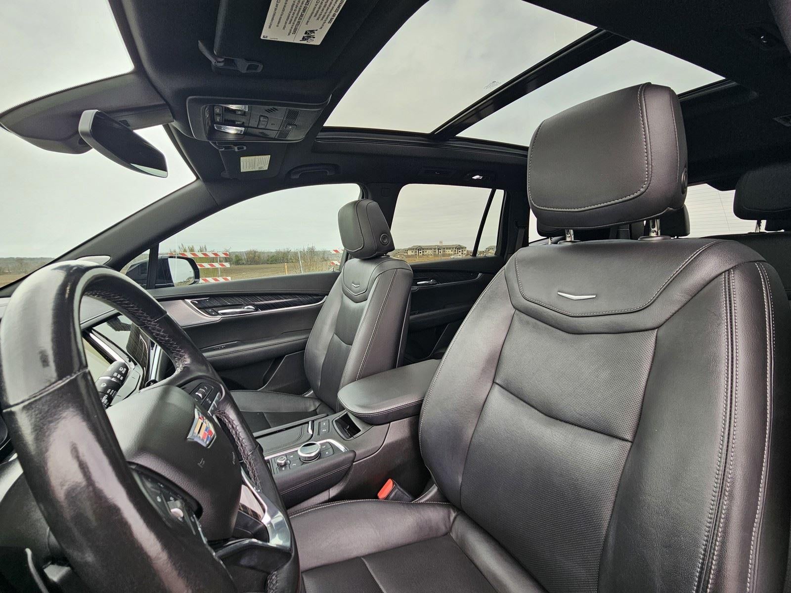 2022 Cadillac XT6 Premium Luxury