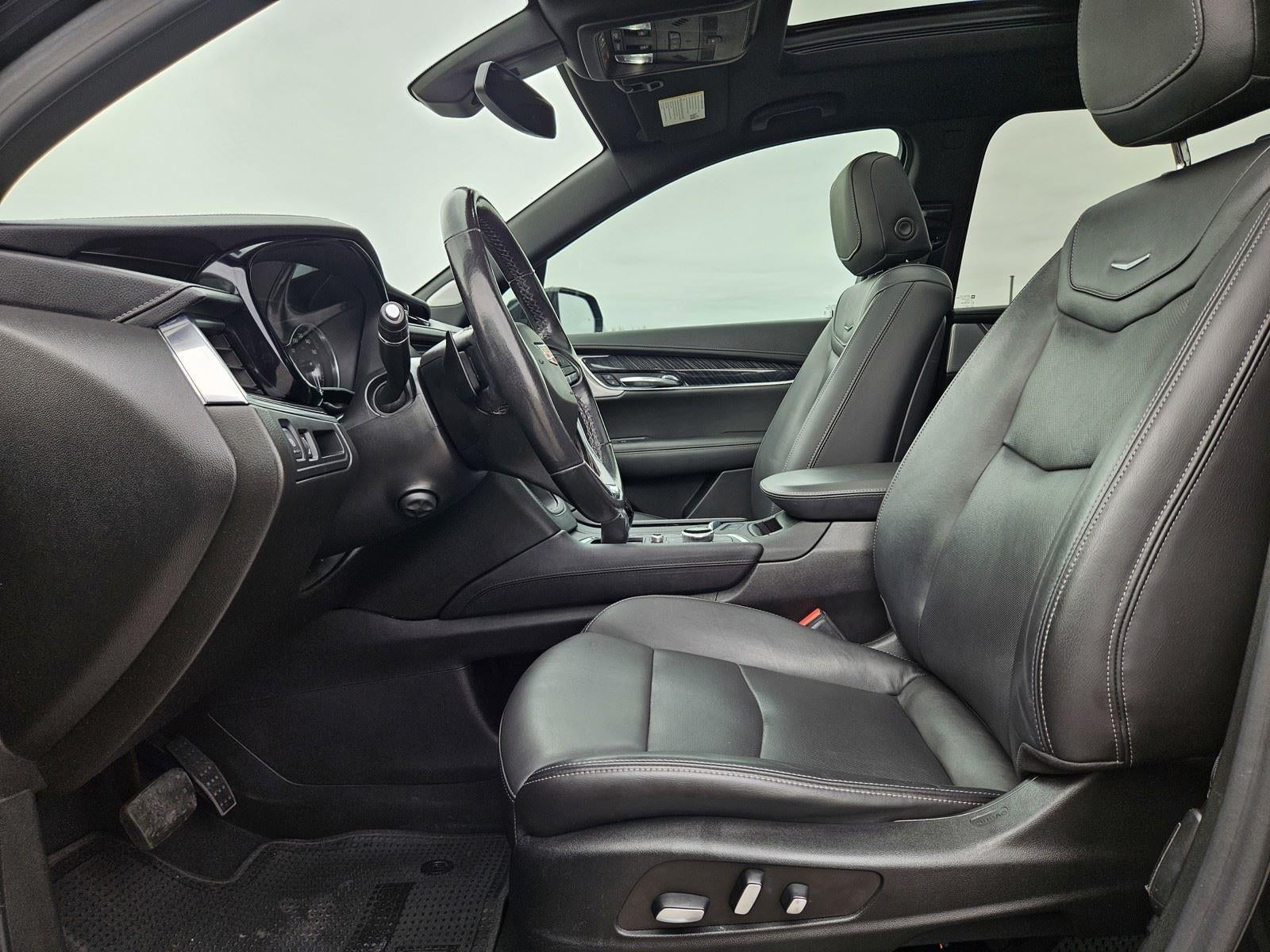 2022 Cadillac XT6 Premium Luxury