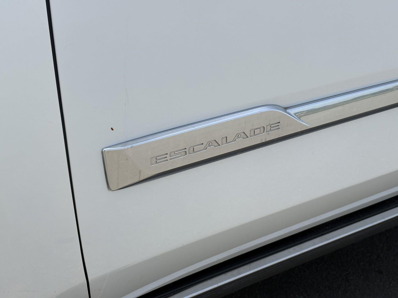 2019 Cadillac Escalade Platinum