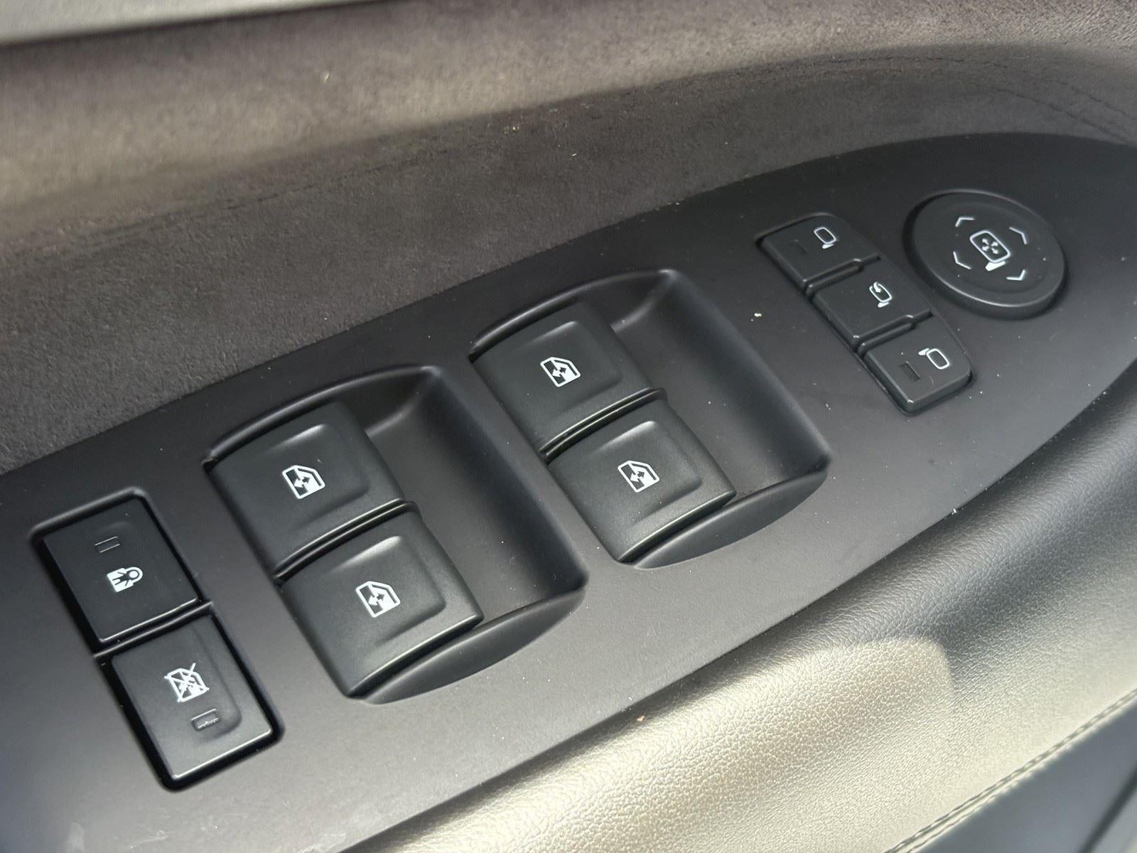 2019 Cadillac Escalade Platinum