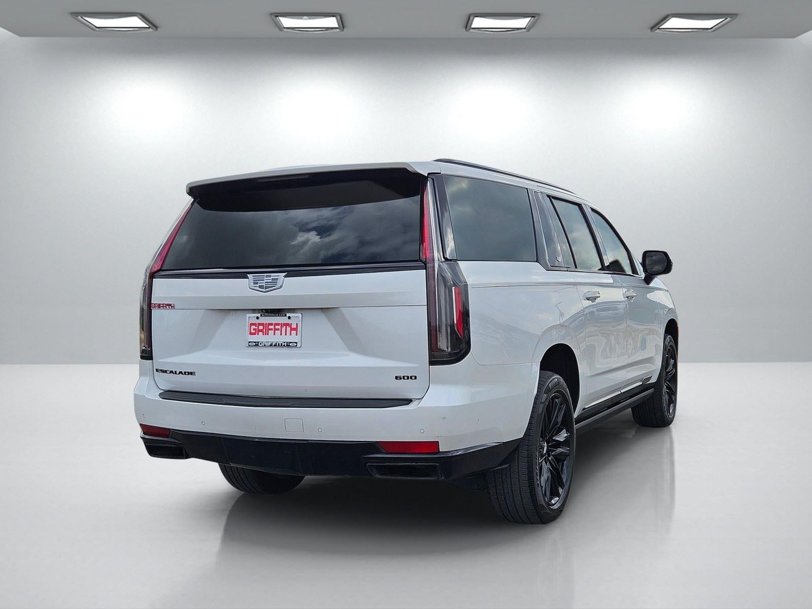 2021 Cadillac Escalade ESV Sport