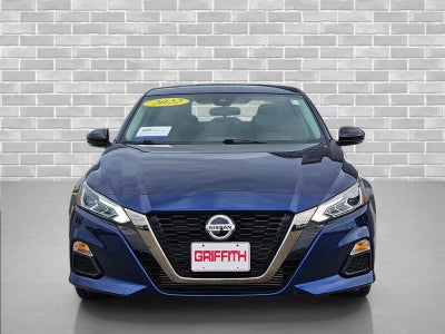 2022 Nissan Altima 2.0 SR