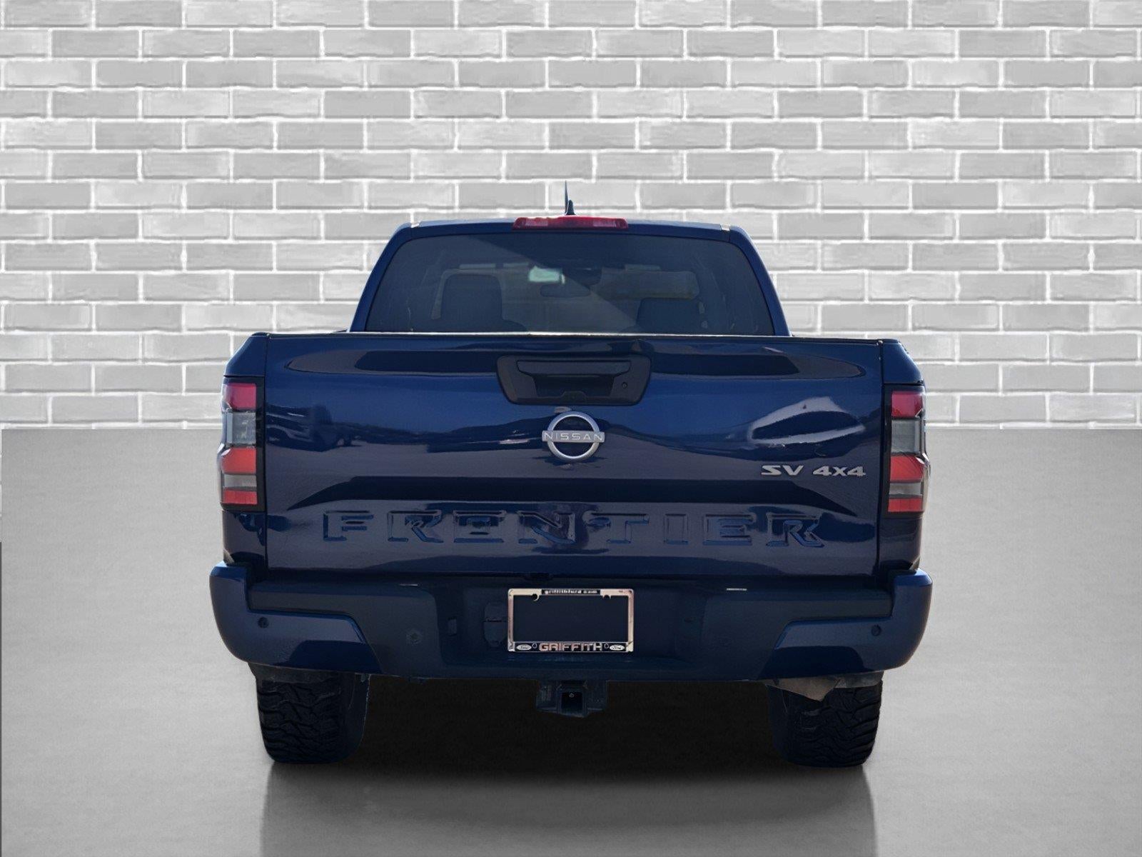 2023 Nissan Frontier SV