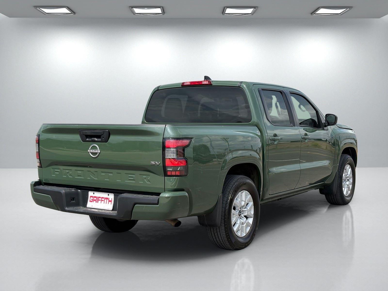 2022 Nissan Frontier SV