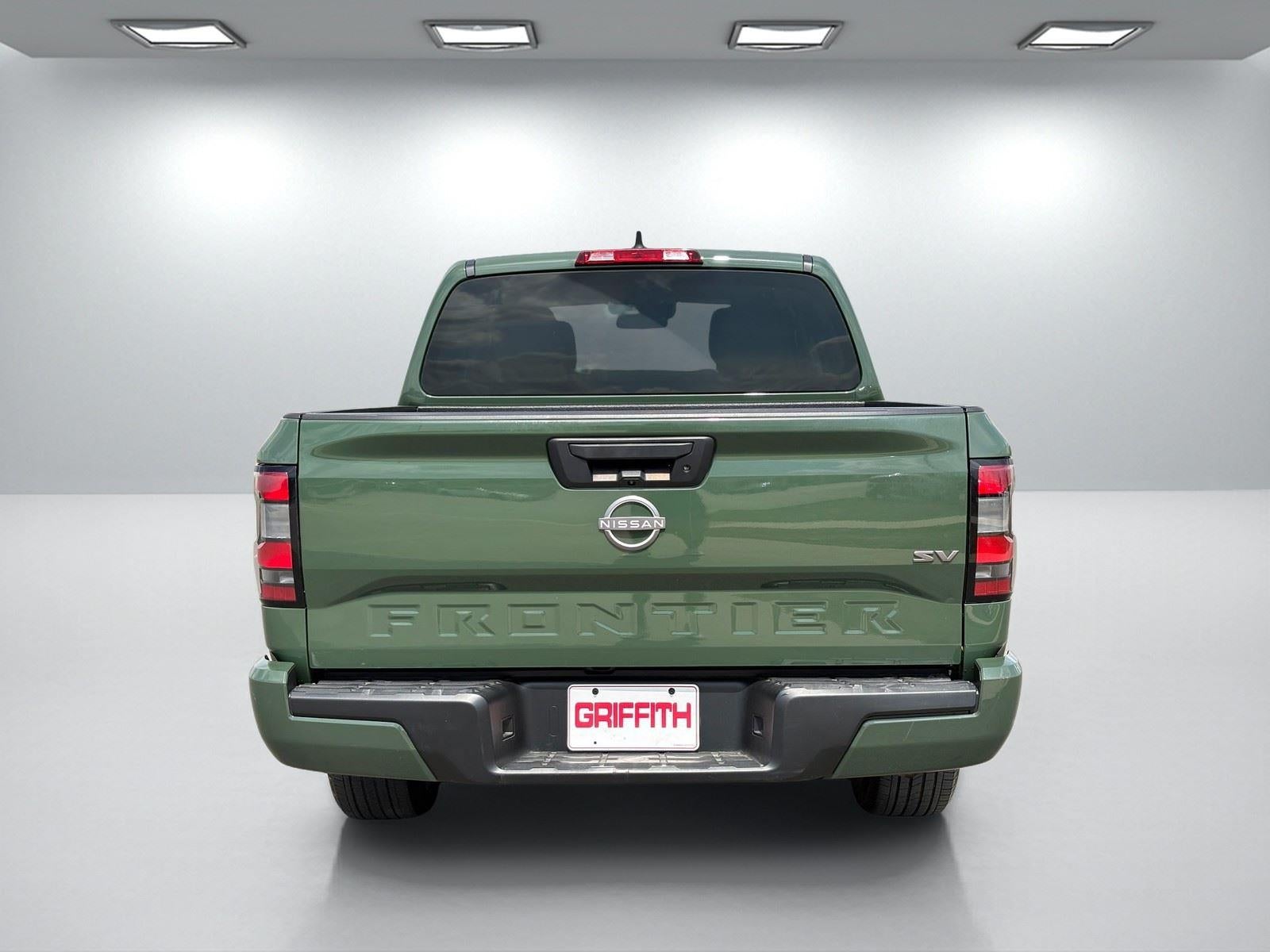 2022 Nissan Frontier SV