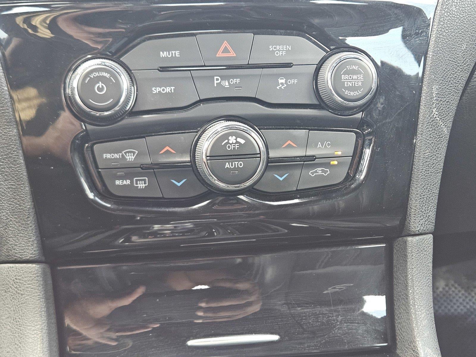 2023 Chrysler 300 300S