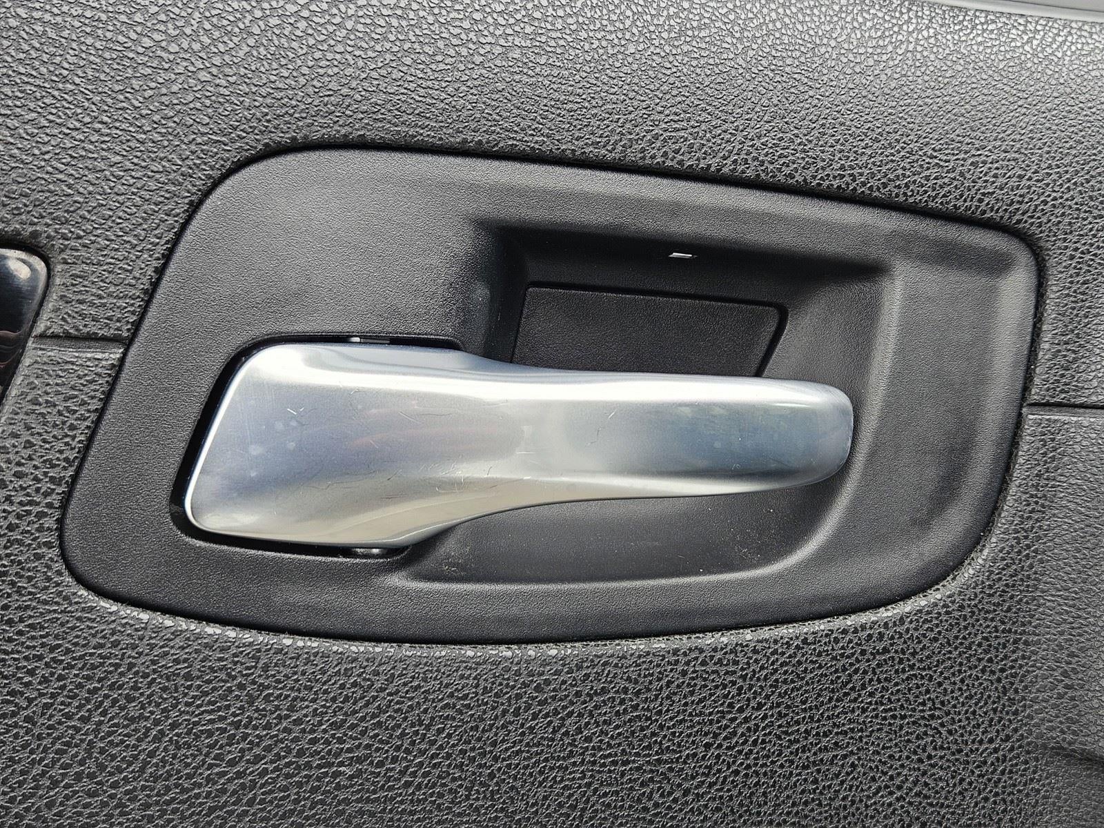 2022 Chrysler 300 300S