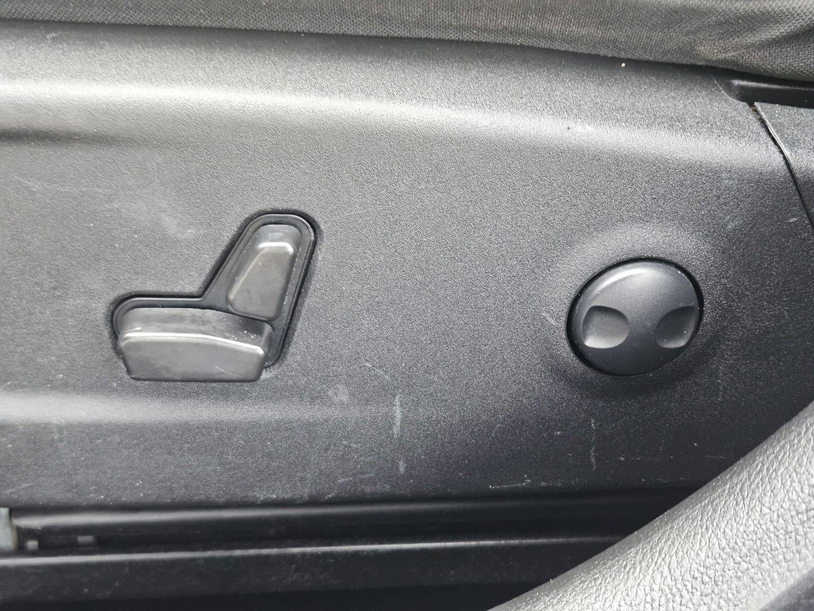 2022 Chrysler 300 300S