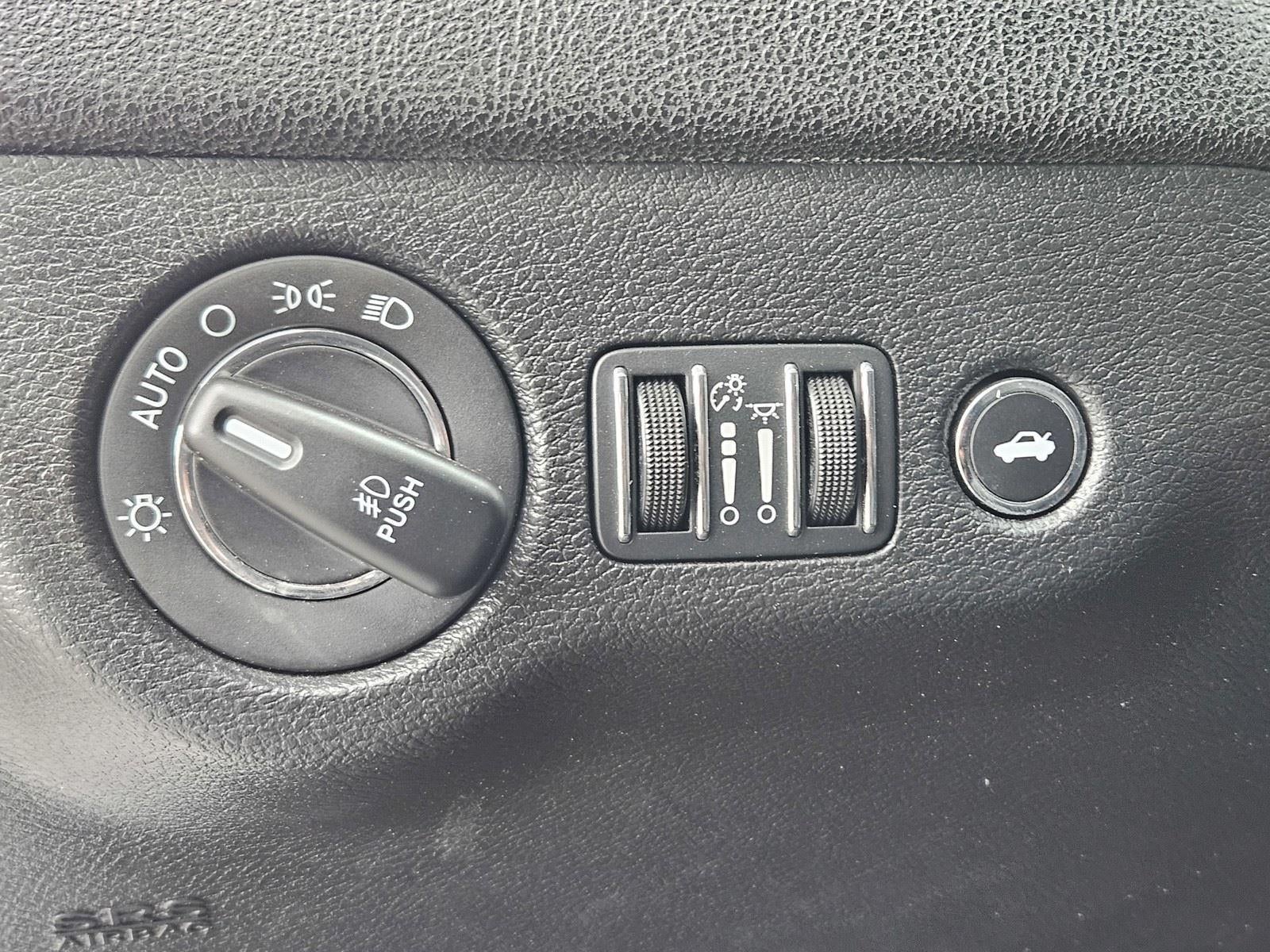 2022 Chrysler 300 300S