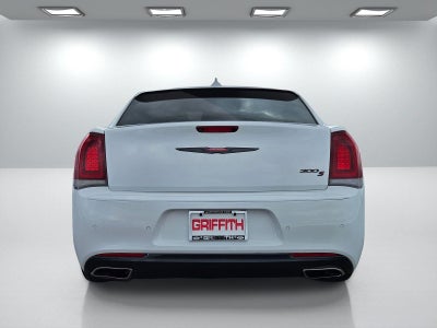 2022 Chrysler 300 300S
