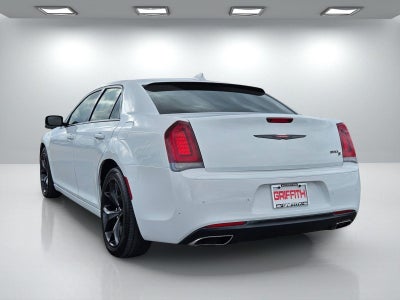2022 Chrysler 300 300S