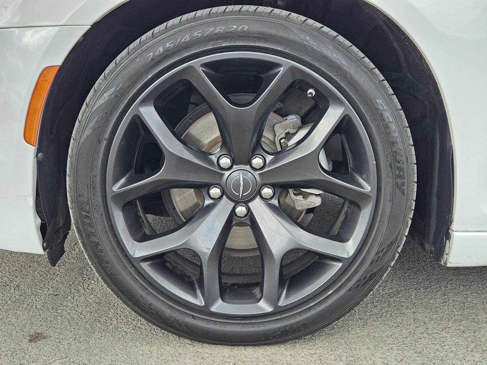 2022 Chrysler 300 300S