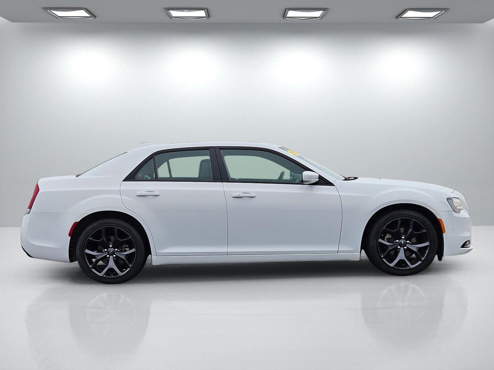 2023 Chrysler 300 300S
