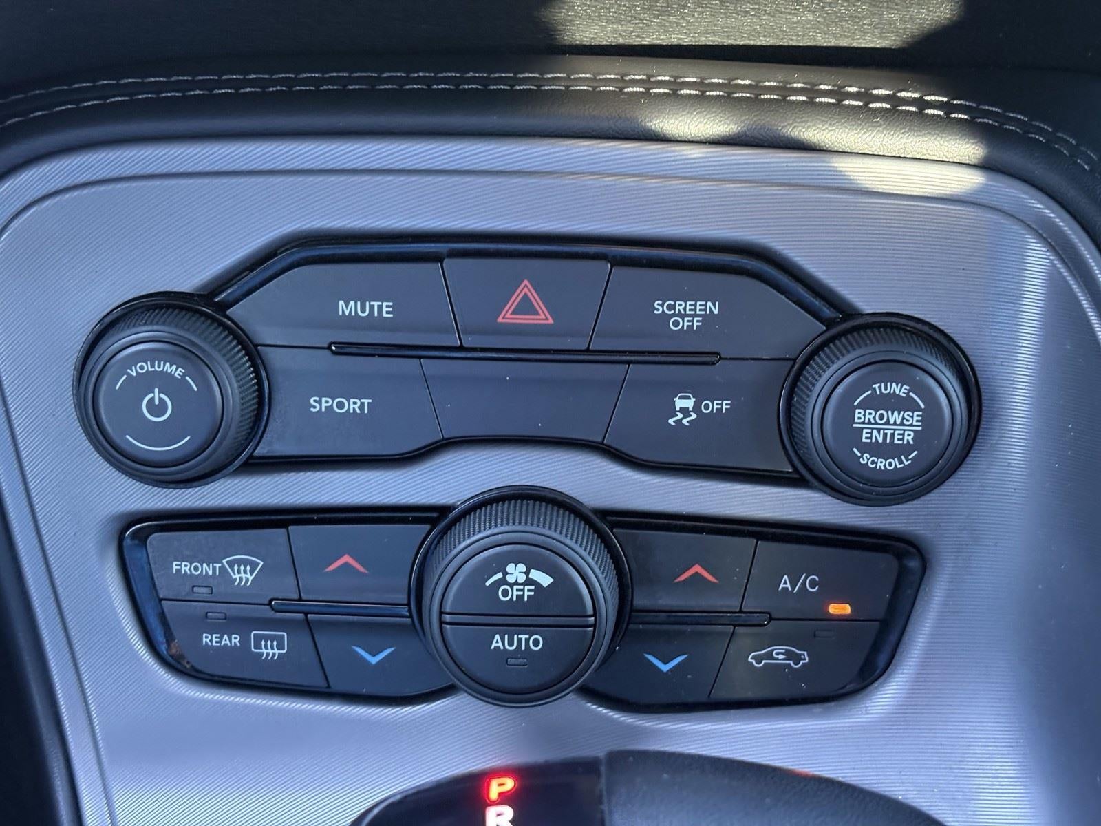 2023 Dodge Challenger SXT