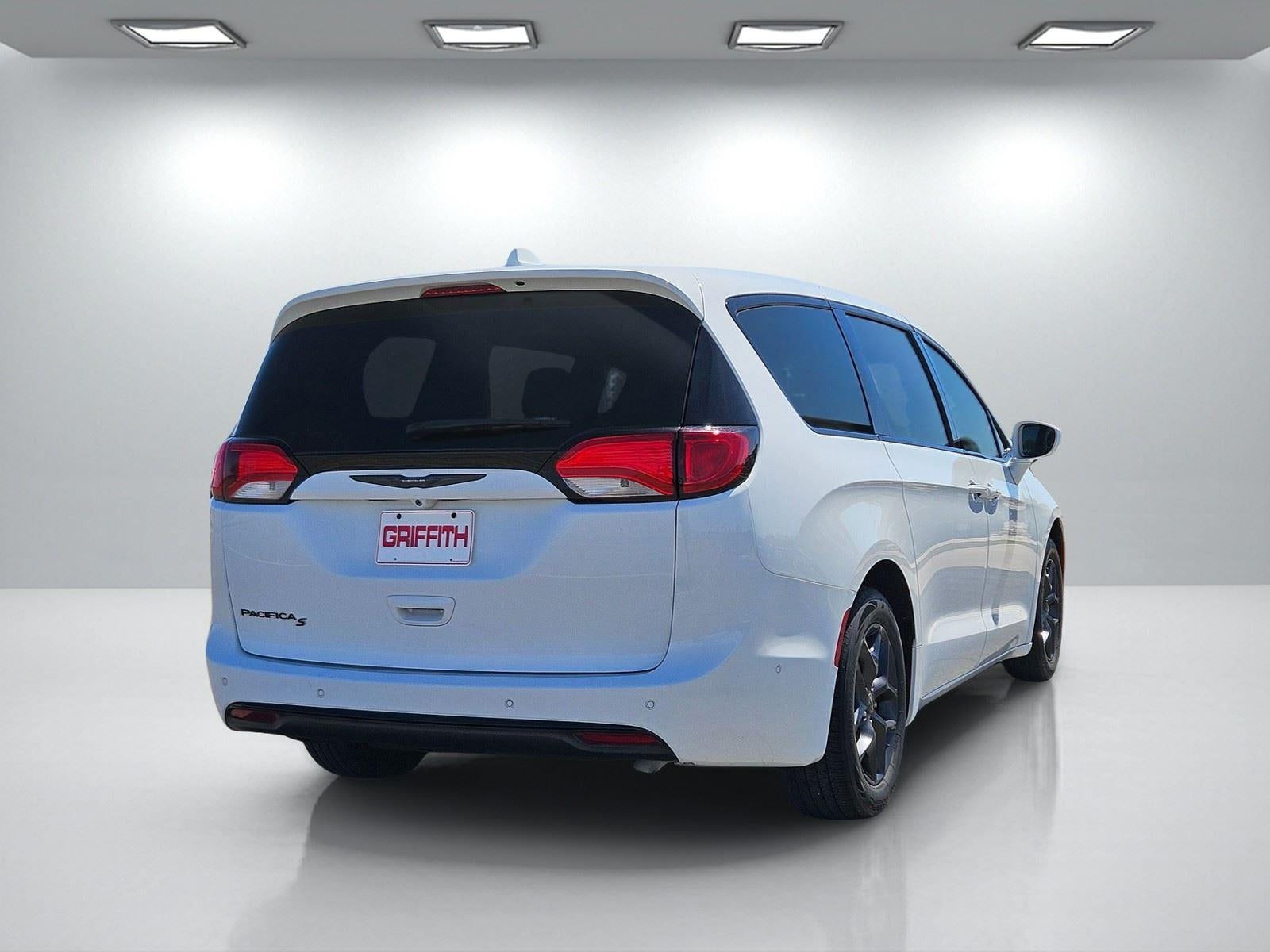 2019 Chrysler Pacifica Touring Plus