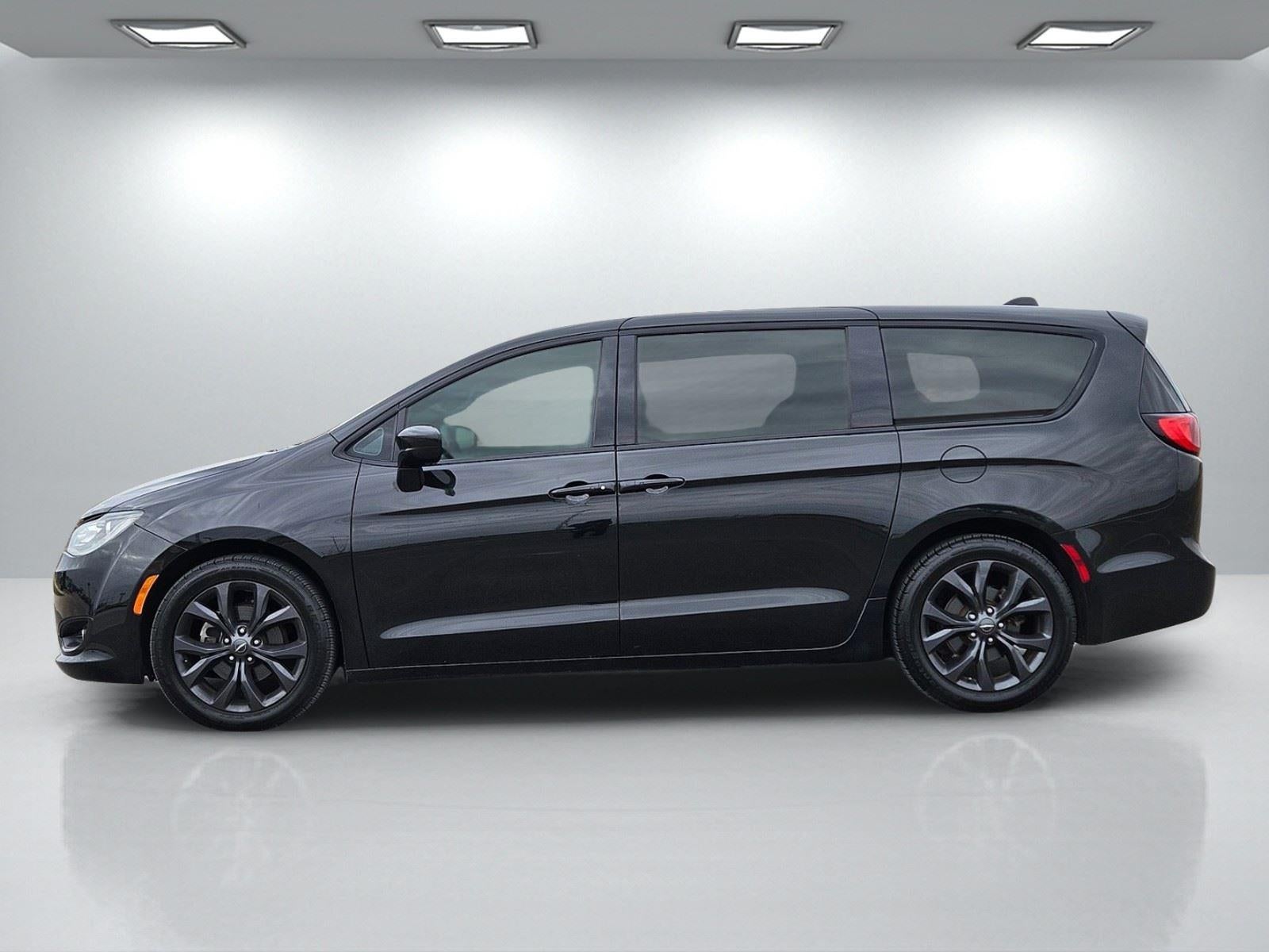 2019 Chrysler Pacifica Touring Plus
