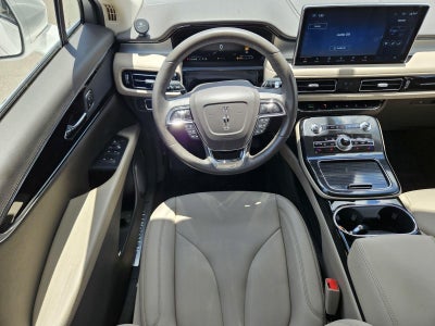 2022 Lincoln Nautilus Standard
