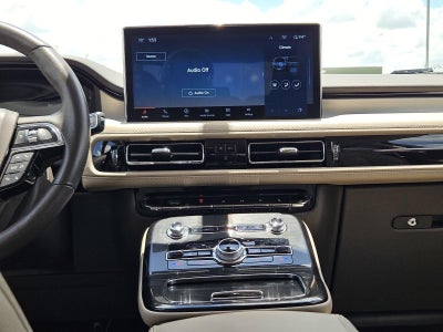 2022 Lincoln Nautilus Standard