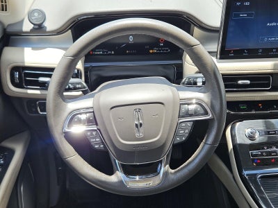 2022 Lincoln Nautilus Standard