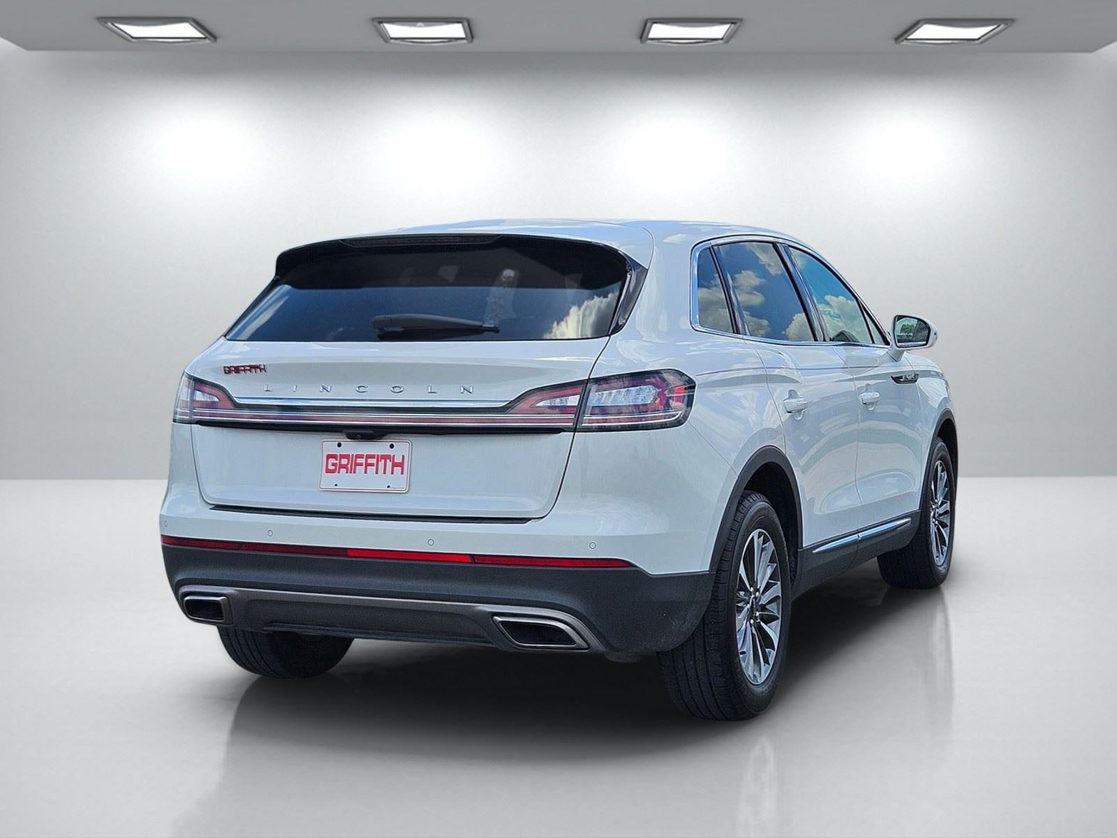 2022 Lincoln Nautilus Standard
