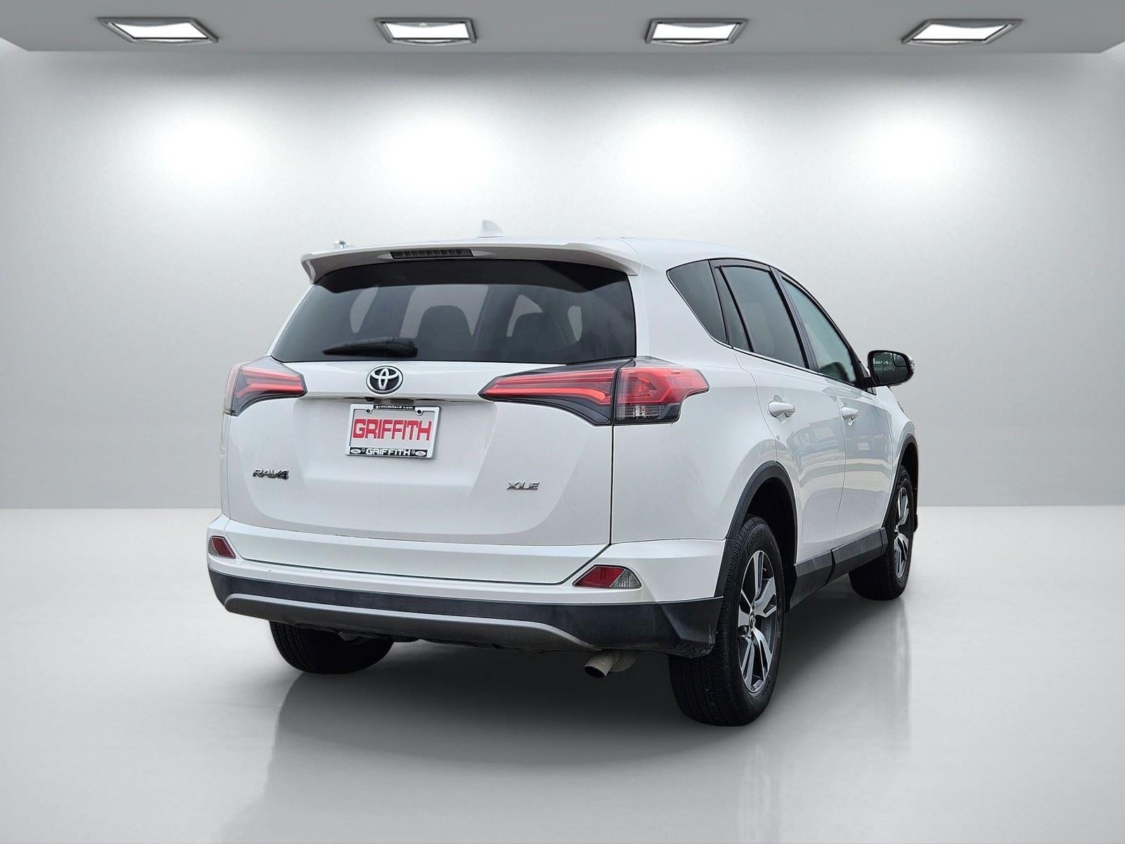 2018 Toyota RAV4 XLE