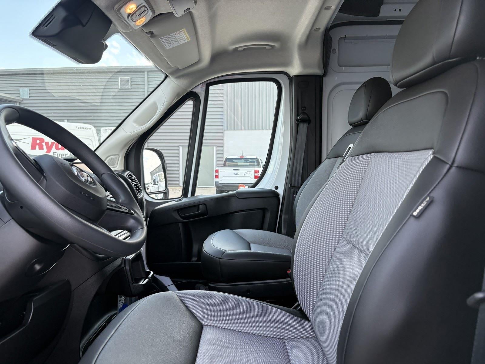 2026 RAM ProMaster Cargo Van Tradesman