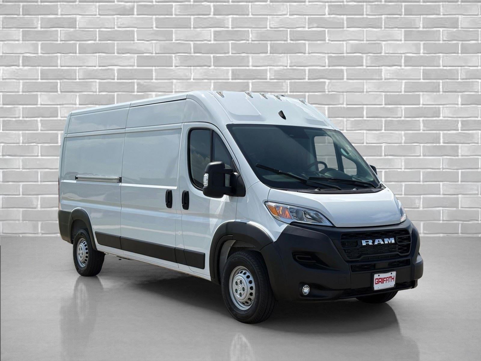 2026 RAM ProMaster Cargo Van Tradesman