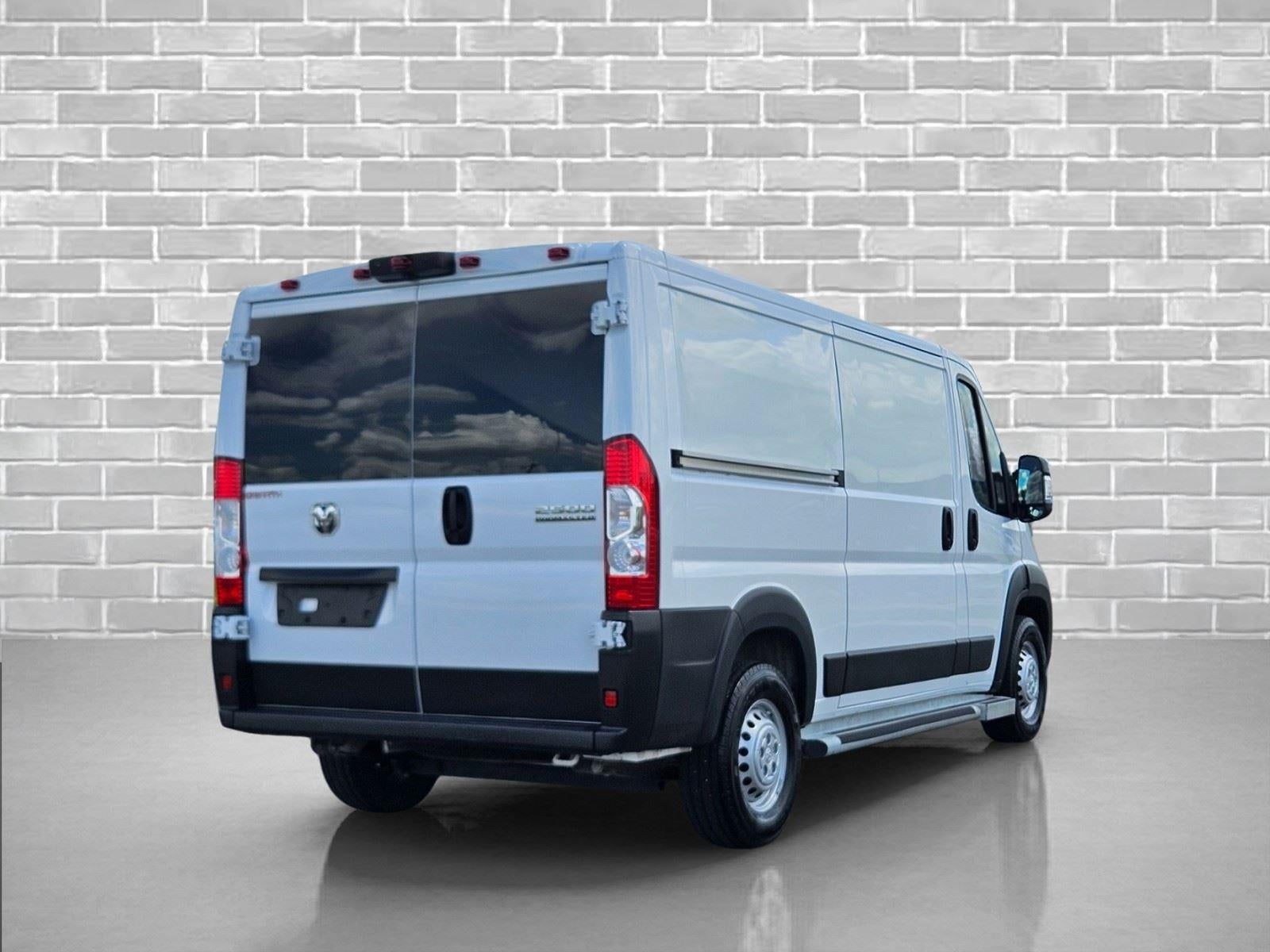 2025 RAM ProMaster Cargo Van Tradesman