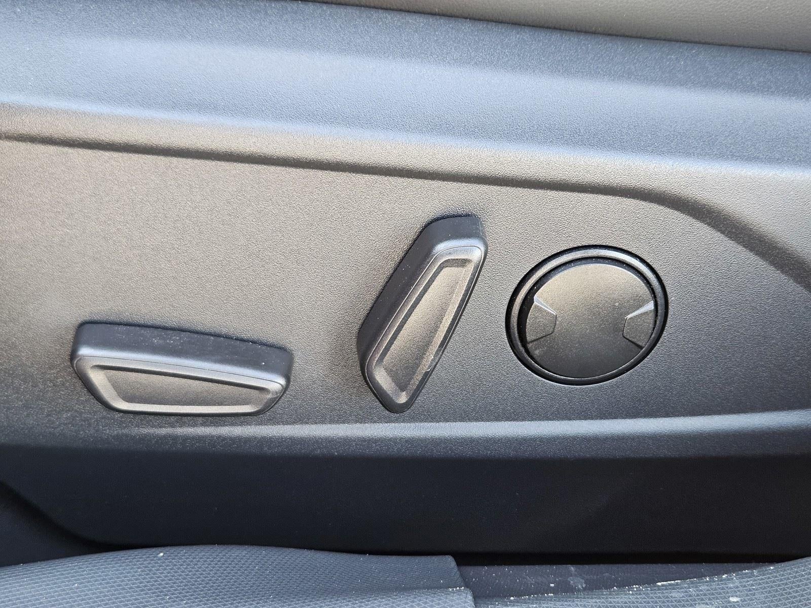 2024 Ford Mustang Mach-E Select