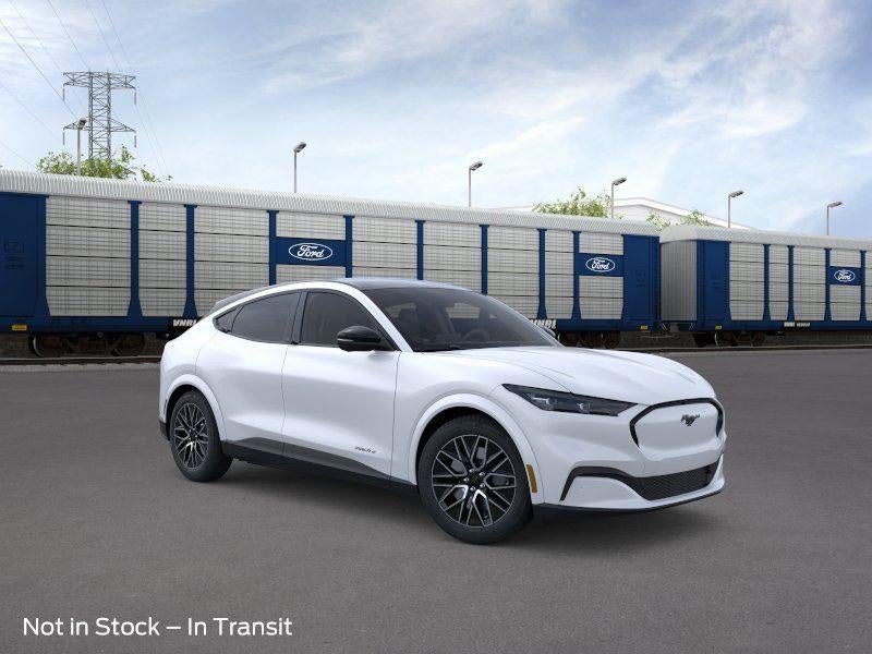 2026 Ford Mustang-Mach-e Premium's photo