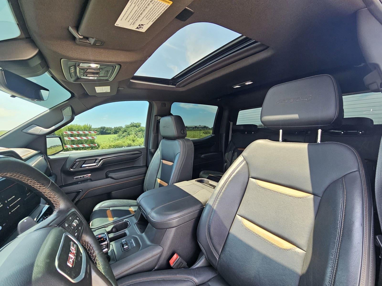 2024 GMC Sierra 1500 AT4