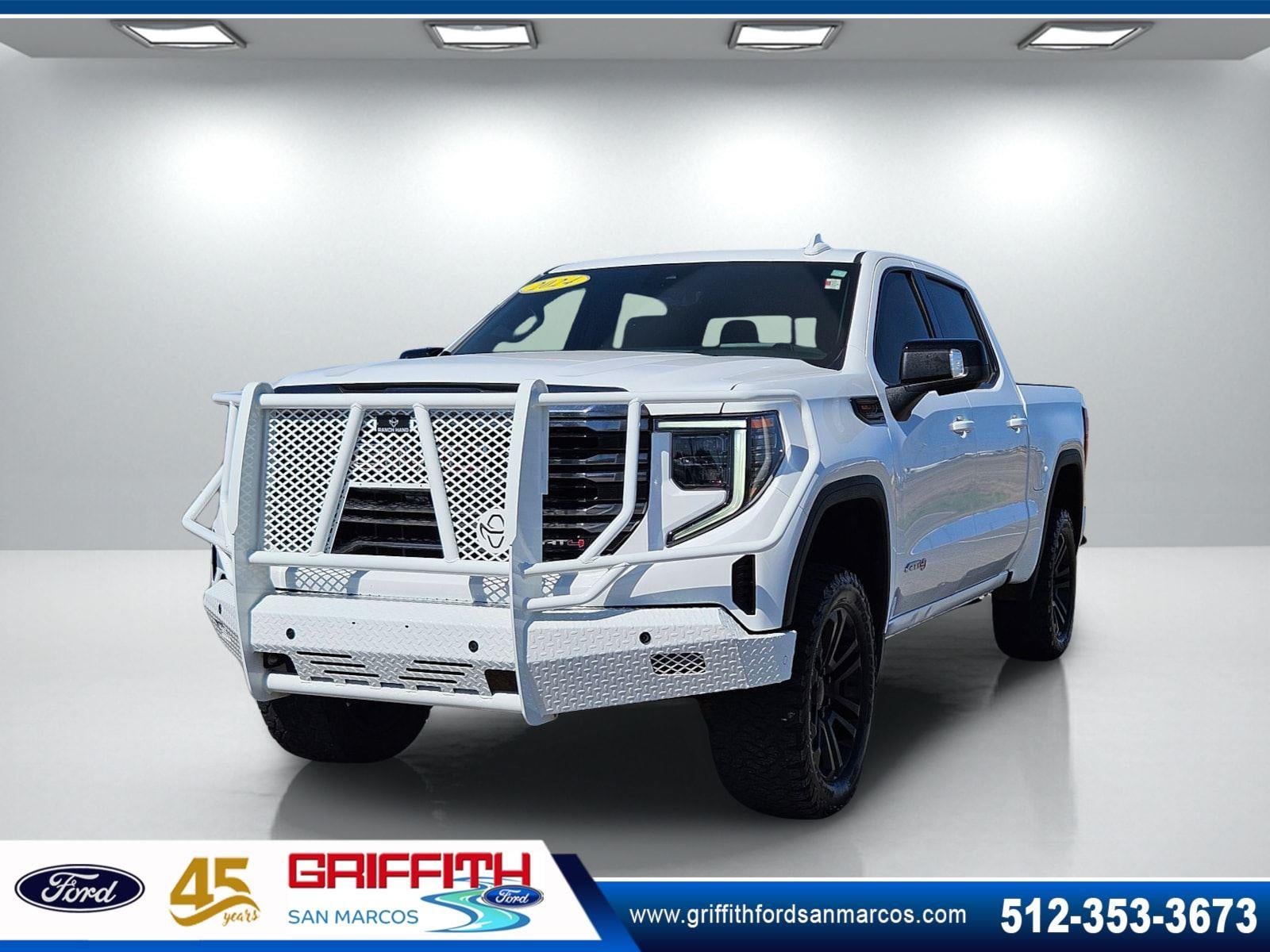 2024 GMC Sierra 1500 AT4