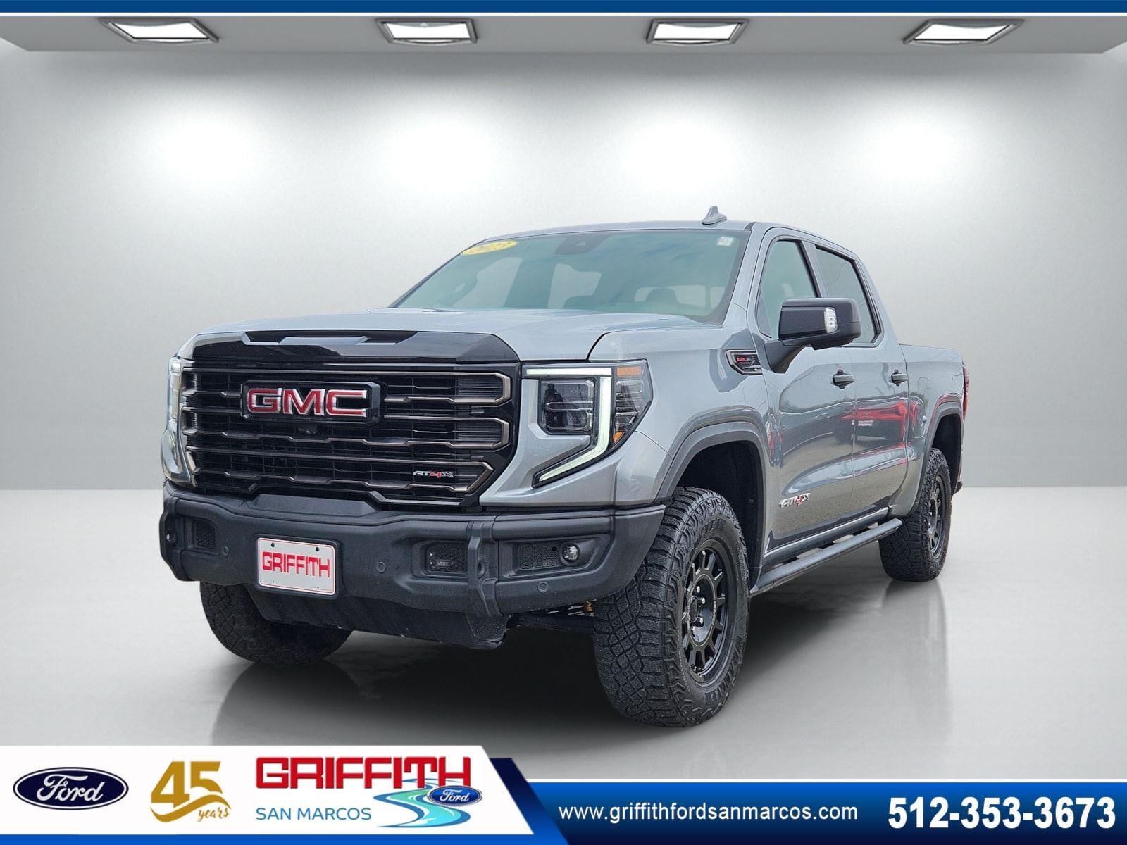 2023 GMC Sierra 1500 AT4X