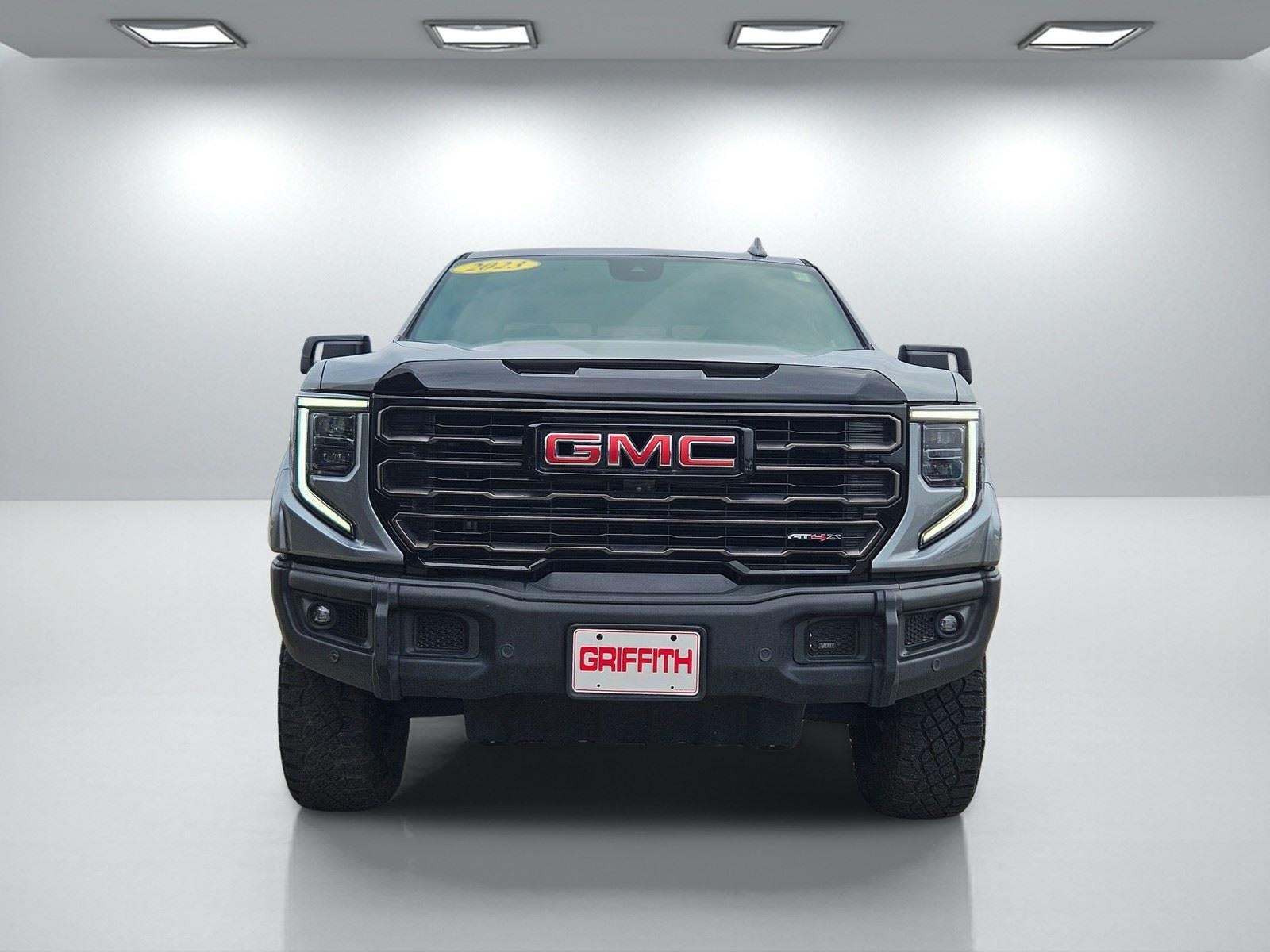 2023 GMC Sierra 1500 AT4X
